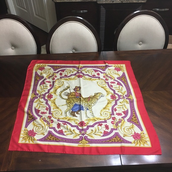 Salvatore Ferragamo 35 inch silk scarf. - Picture 3 of 3
